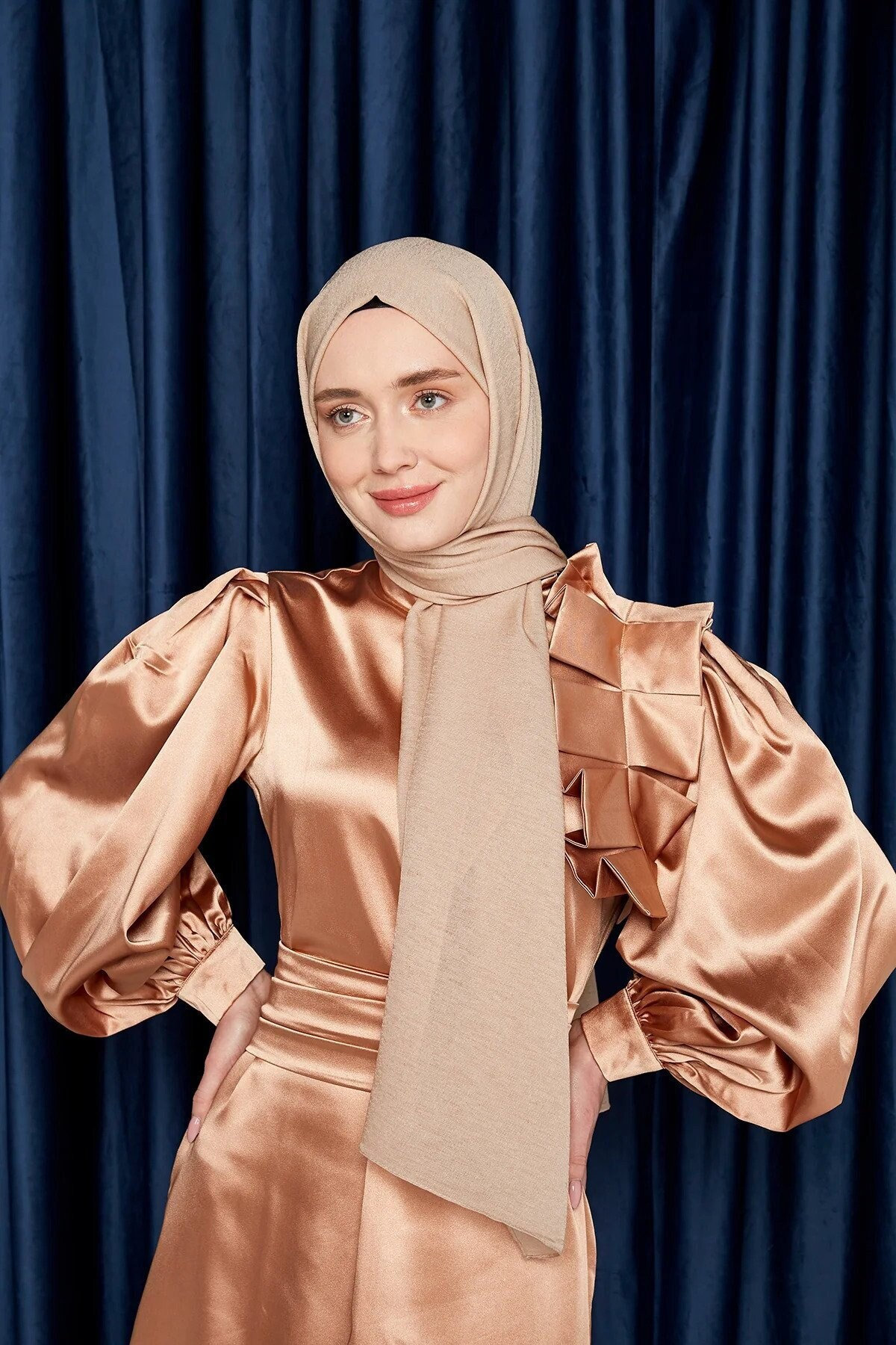 Noor Hijab Undercap- Muslin  Eco conscious fashion, Tie backs, Muslin
