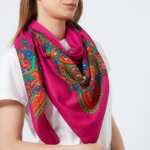 Écharpe slave babouchka, écharpe ukrainienne surdimensionnée, écharpe ethnique classique à fleurs, foulard carré chic moderne, châle russe, cadeaux uniques