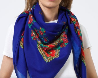 Ethnic Folk Boho russische slawische Babushka Floral Oversized Schal Schal Modern Chic Styling w 'Classic' Timeless Floral Design