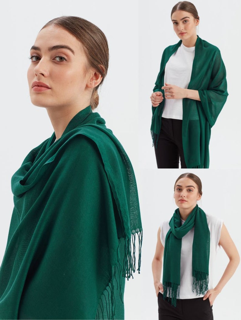 Lightweight Luxury Ivory Pashmina Shawl Bridesmaids Gift Pashmina Scarf Seasonal Wrap Gift for Women Pashminas UK Seller Emerald Green