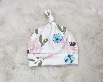 Organic baby hat knot style