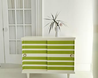 Mid century cabinet. Vintage console. Green furniture. Stripes. Dopamine home. Preppy style. Vintage nj nyc,happy home, pop of color