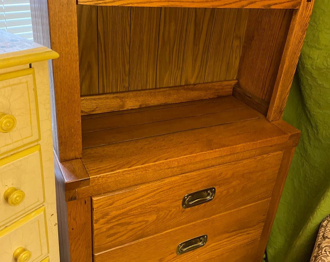 Young Hinkle Passport 3 Drawer Dresser Desk Hutch Bookshelf Bedroom