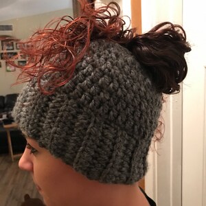 Ponytail hat , messy bun hat, ponytail, messy bun, crochet hat, bun hat,gray messy bun, winter hat, runners hat,gifts, crochet messy bun hat image 3