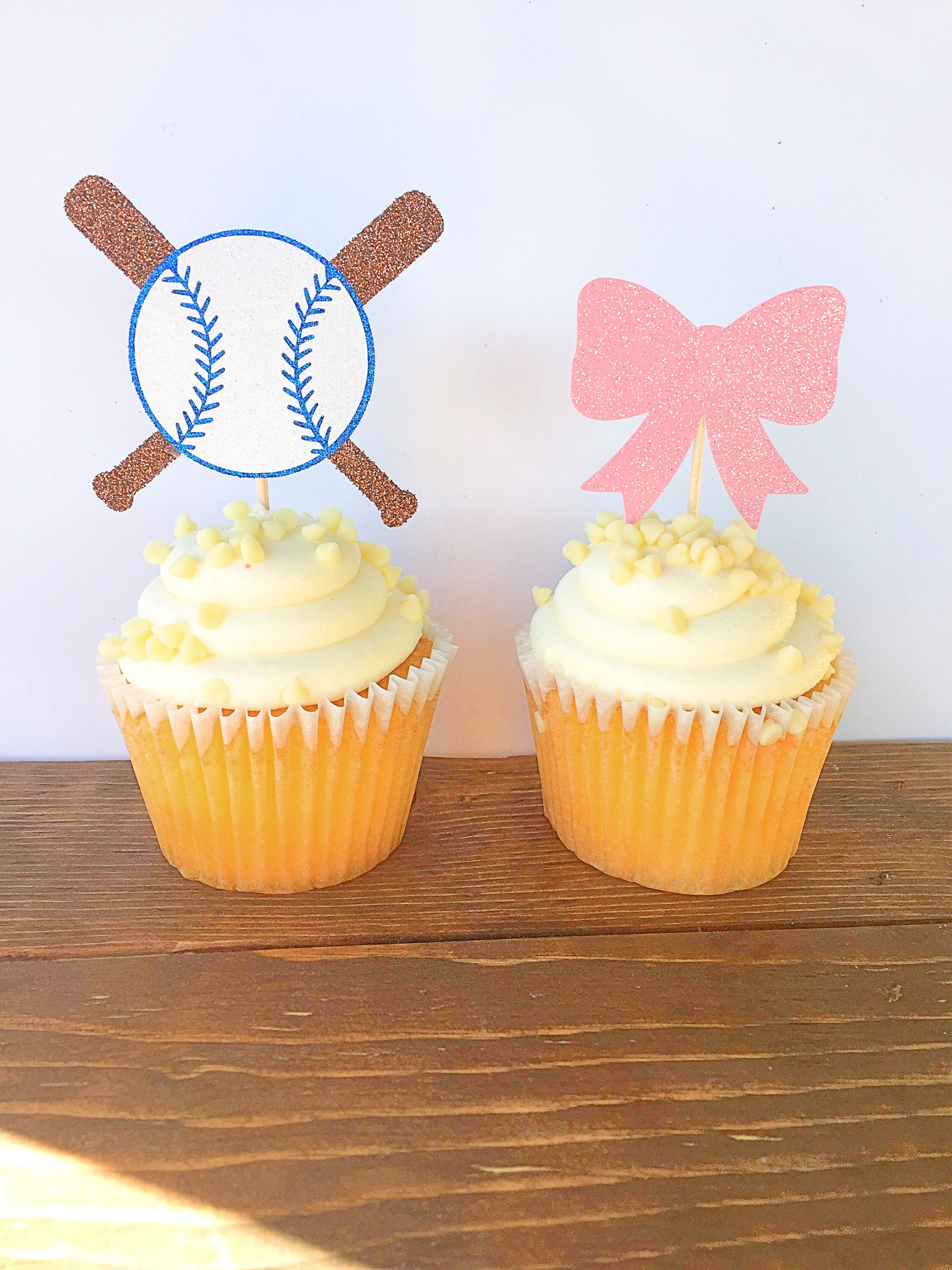 Baseballs or Bows Gender Reveal / Baseballs or Bows Cupcake Etsy