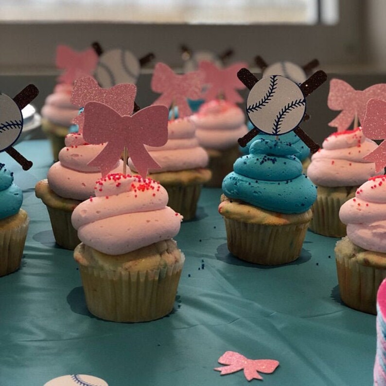 Baseballs or Bows Gender Reveal / Baseballs or Bows Cupcake Etsy