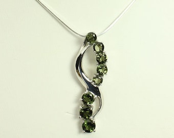 Moldavite Silver Necklace, Genuine Green Moldavite Tektite Sterling Silver, Graduated Round Moldavite Pendant, Chain, Meteorite, Certificate