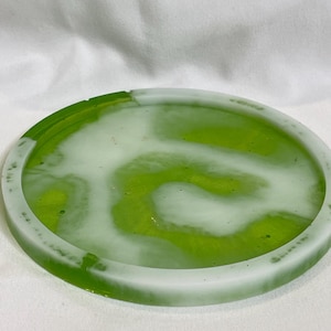 Green and White Resin Bloom Jewelry holder - Trinket tray - Decorative dish - Ring Holder - Jewelry Tray - Candle Holder - Catch All - Gift