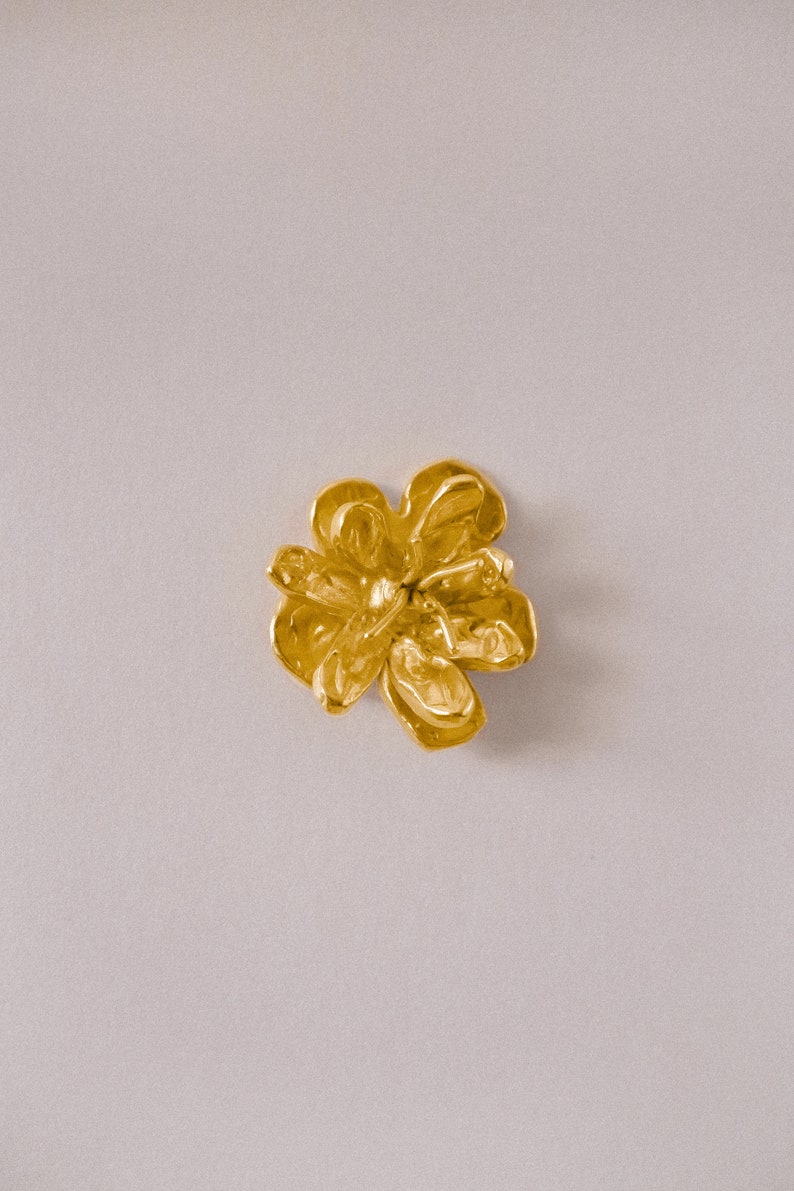 Custom-made Flower Pair of Earrings, Hand-sculpted Sterling Silver 925 Earrings, Flower Gold-vermeil earrings image 2