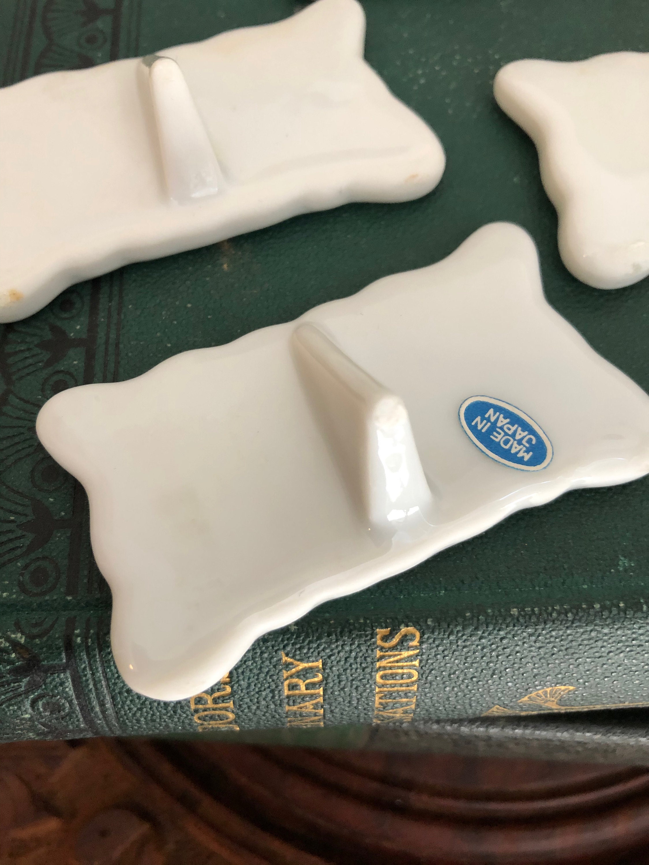 Vintage Porcelain Place Card Holders Set of 6. // wedding // | Etsy