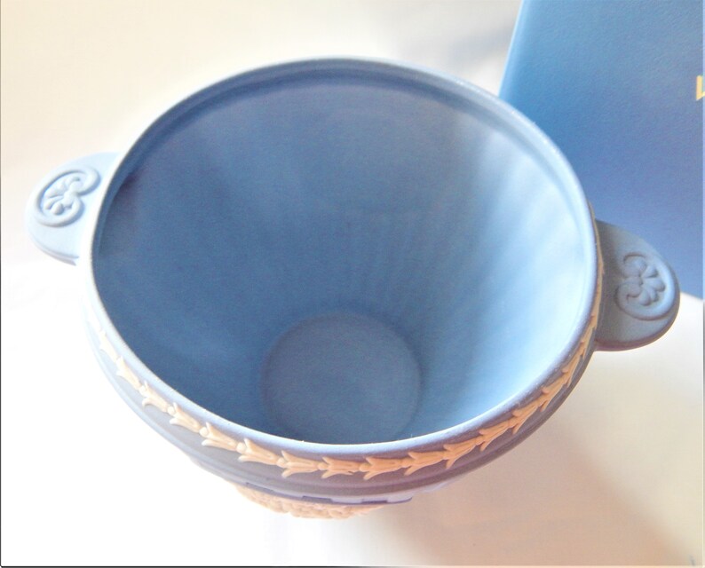 Wedgwood Blue Jasper Bacchus Bowl Boxed Vintage Rare Piece