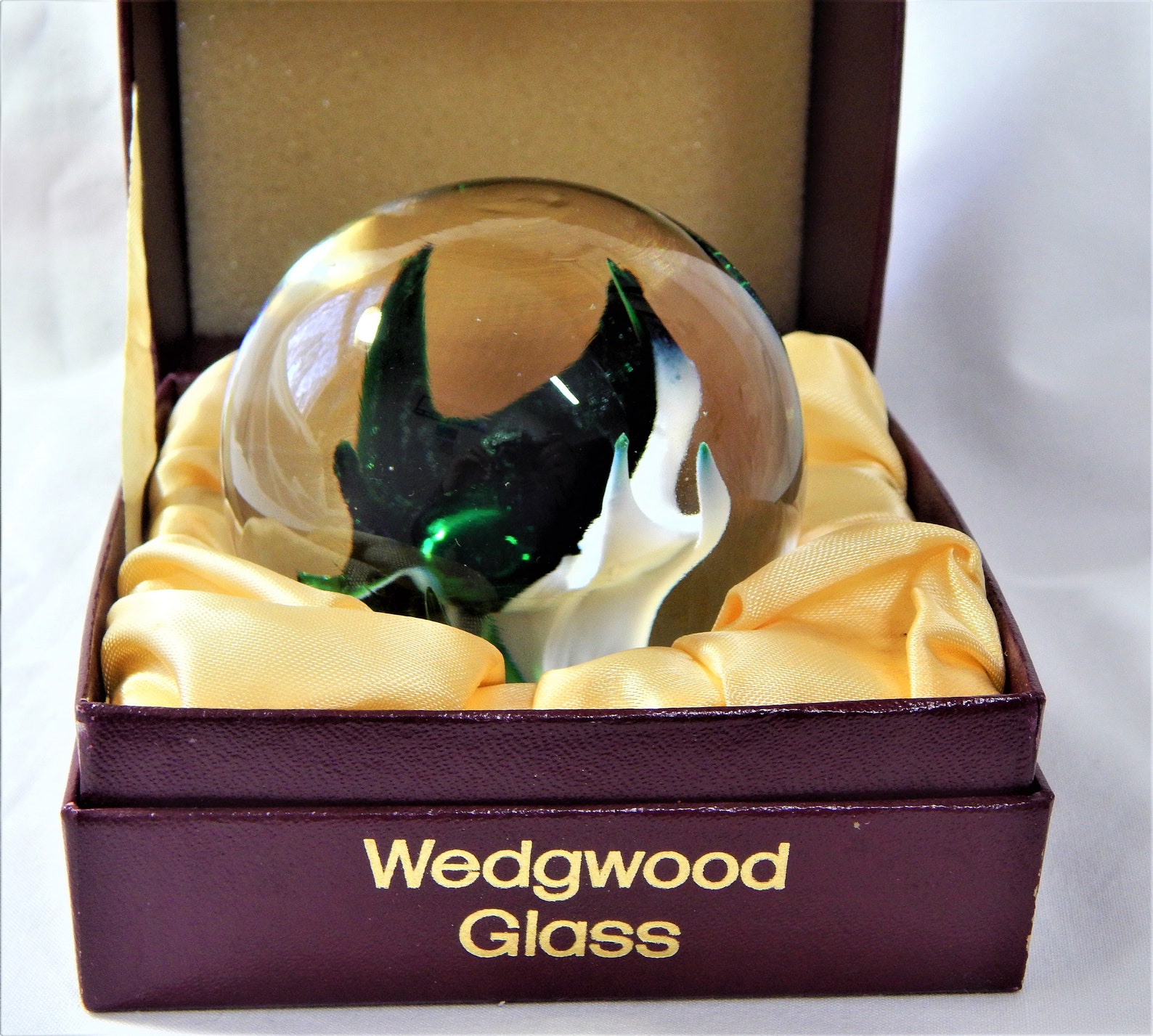 Vintage Wedgwood Glass Globe Paperweight Green White Sea Fern Etsy