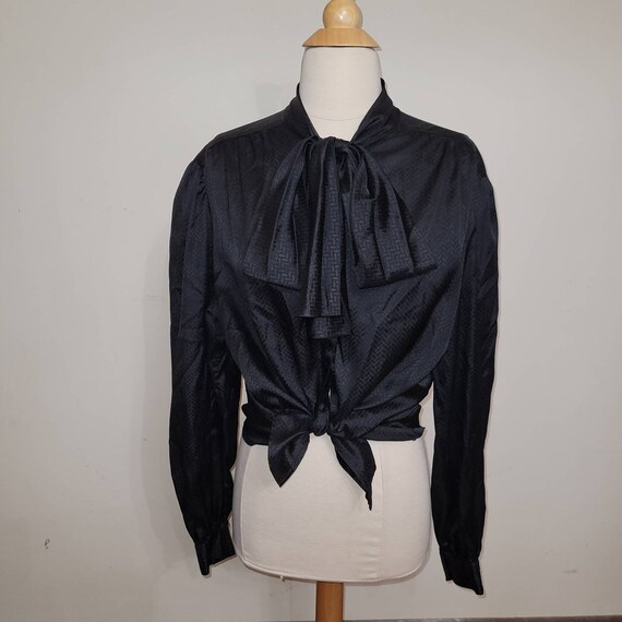 Black bow blouse - image 3