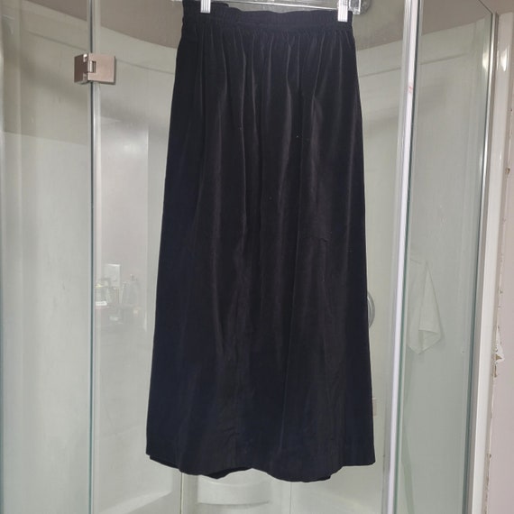 Size 16 100% cotton velvet skirt - image 2