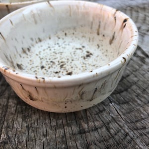 Hand-Glazed Stoneware Ramekin Dish: Oven-Safe Dessert Bowl