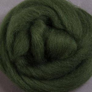 NZ Corriedale Roving Wool | FERN GREEN Wool Roving | Needle Felting, Wet Felting & Spinning Wool | Micron 27-30 | Free Shipping Offered