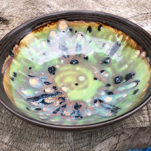 Hand Glazed Stoneware Serving Bowl: Green Jungle Jazz Design