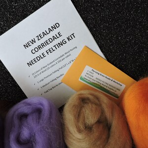Needle Felting Kit, Corriedale Roving 15 Colours of Corriedale Wool 5 Felting Ndles & Lg Pad Free Shipping Avail, Gift Idea image 6