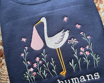Sudadera de enfermera de la UCIN con cigüeña bordada - Sudadera de enfermera para bebé - Sudadera de cuello redondo para madre y bebé - Regalo para enfermera de guardería