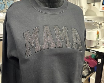 Felpa con cappuccio Mama in vinile glitterato ricamato - Felpa Mama con applicazioni - Regalo Mama - Felpa girocollo Mama personalizzata - Regalo con ricamo personalizzato