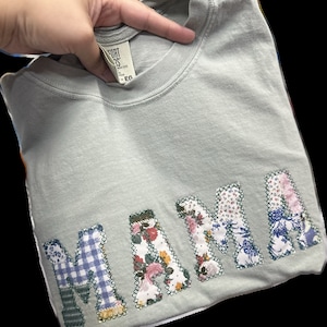 Embroidered Floral Mama Short Sleeve Shirt - Mama quilted shirt - Appliqué Mama Shirt - Mama gift - Mom gift - Grandma Shirt - nana quilted