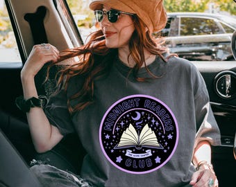 Camiseta de lector de medianoche - camiseta de libros - ropa de libros - lector de libros románticos - obsesionado con los libros