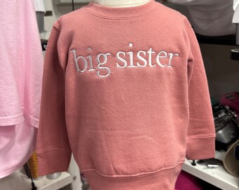 ビッグシスター フローラル刺繍入り モーブ スウェットシャツ - 兄弟妊娠発表 - ガーリーなビッグシスター スウェットシャツ - ピンクのビッグシスター スウェットシャツ