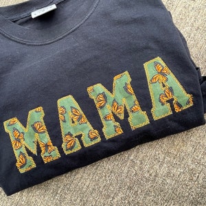 Embroidered butterfly Mama Short Sleeve Shirt - Appliqué Mama Shirt - Mama gift - Mom gift