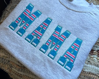 Embroidered hospital blanket Mama sweatshirt - Appliqué Mama sweatshirt - personalize mama crewneck - personalized embroidery gift