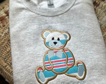 Mama embroidered baby outfit keepsake teddy bear applique sweatshirt, gift for mom, personalized mama shirt, mama sweatshirt baby clothes