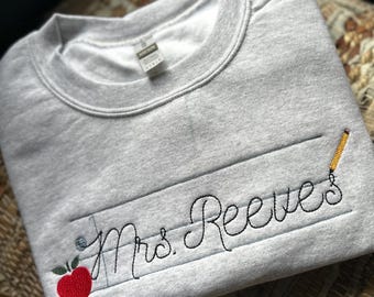 Sudadera bordada de los 90 para profesor/a - Sudadera bordada para profesor/a - Regalo para profesor/a - Sudadera para profesor/a estudiante - Sudadera para guardería