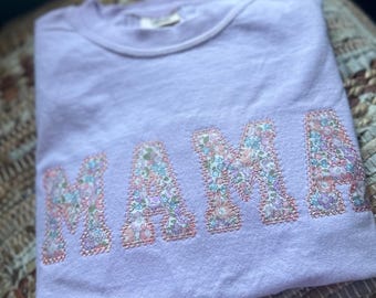 Camicia a maniche corte con ricamo floreale Mama - Camicia Mama con applicazioni - Regalo per la mamma - Regalo per la mamma
