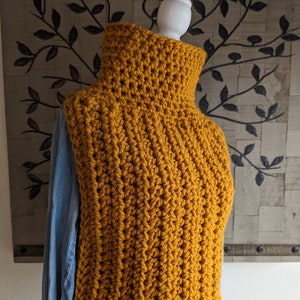 Crochet Vest Pattern: Super Bulky Yarn Tutorial (PDF Pattern)