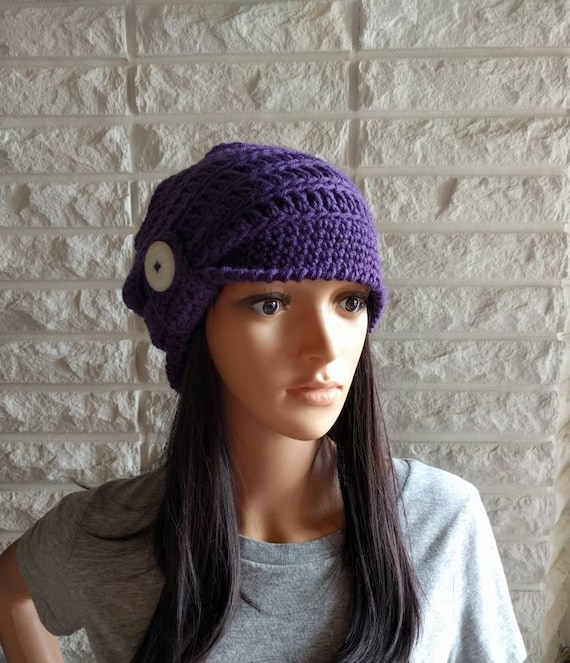 Purple Cloche Beanie: Women display picture 3