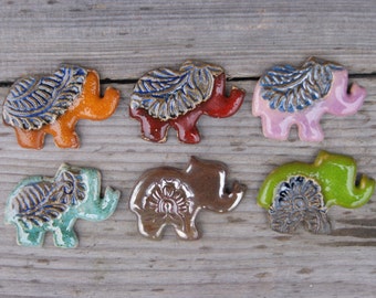 Aimant d’éléphant de cuisine, éléphant turquoise, éléphant d’or, éléphant rouge, éléphant vert, aimant en céramique, éléphant oriental, cadeau de Noël