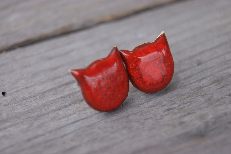 Red Ceramic Kitty Head Earrings with Surgical Steel Pins and Elegant Gift Box image 3