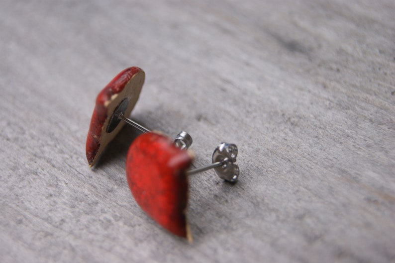 Red Ceramic Kitty Head Earrings with Surgical Steel Pins and Elegant Gift Box image 7
