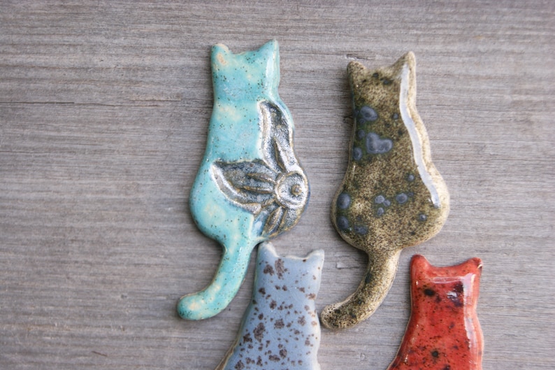 Ceramic Cat magnet