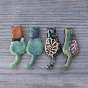 Lovely cat brooch cat pin, ceramic brooch, cute brooches, Orange cat, Green cat, Turquoise cat, Black cat, ceramic cat, Feline brooch