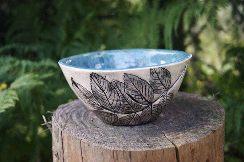Ceramic bowl with plant motif, ceramic dish, home decor, handmade bowl, floral motif bowl, wild rose bowl, housewarming gift, blue bowl image 1