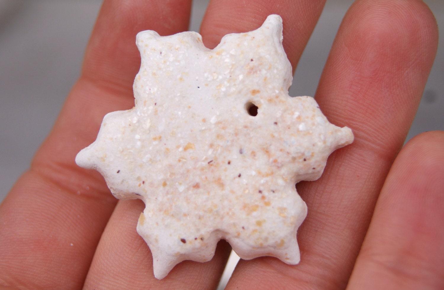 Ceramic Elegant White Snowflake/star on the Christmas Tree, Christmas ...