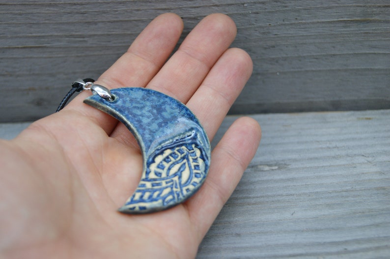 Blue Mooncover pendant, Ceramic necklace, elegant pendant, ceramic blue moon pendant, girlfriend gift, blue ceramic pendant, girlfriend gift image 3