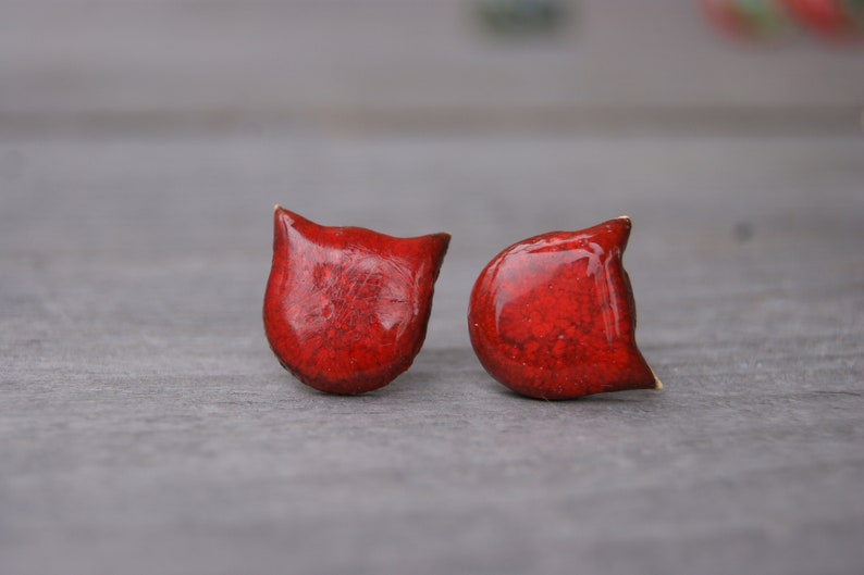 Red Ceramic Kitty Head Earrings with Surgical Steel Pins and Elegant Gift Box image 9
