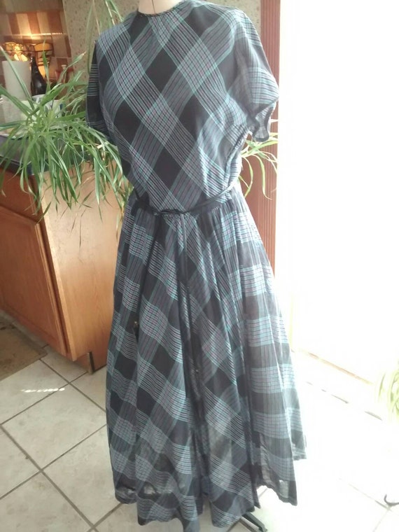 1950s Plaid Dress - image 3