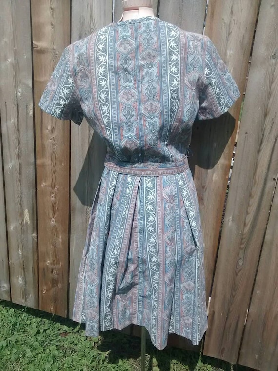 Cedar Glen Paisley Day Dress - image 3