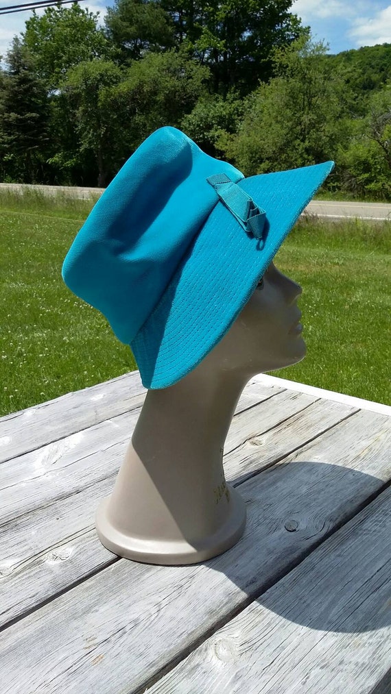 Turquoise Velveteen Wide Brimmed Hat - image 7