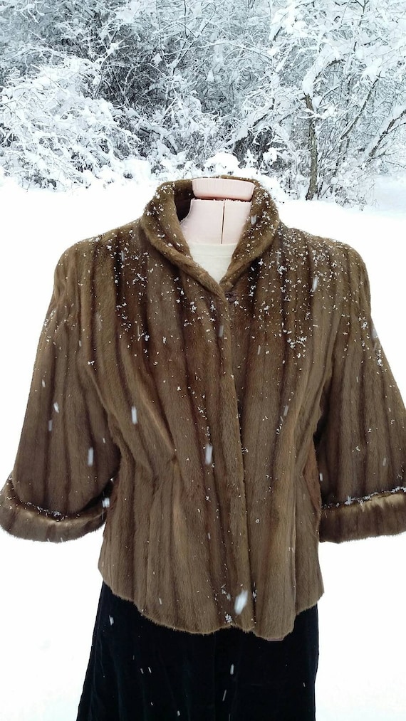Beautiful Muskrat Swing Jacket