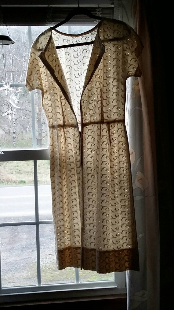 Home Sewn Beige Eyelet Daydress - image 2