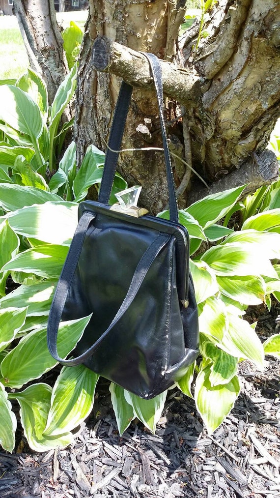 Black Mid Century Handbag with a Lucite Clasp