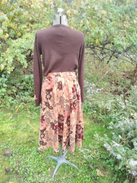 Floral Velvet Skirt - image 5